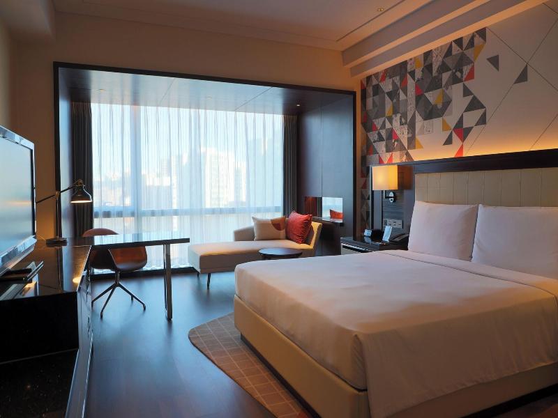 Renaissance Beijing Capital Hotel image