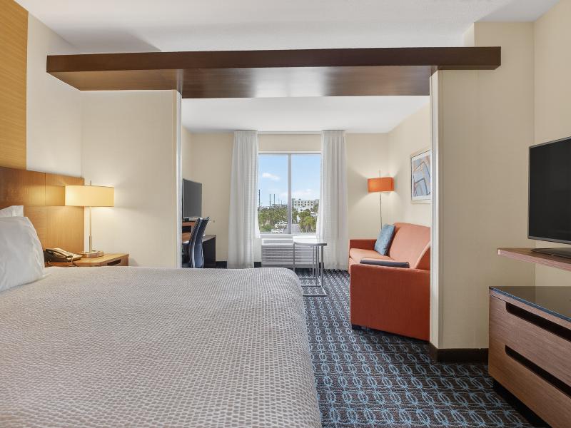 Oceanfront King Suite