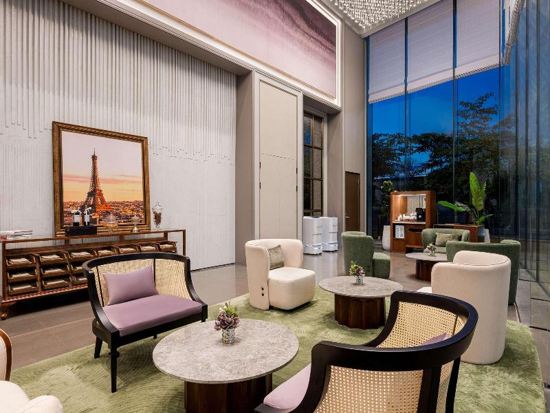 Mercure Shanghai Lujiazui Binjiang Center image