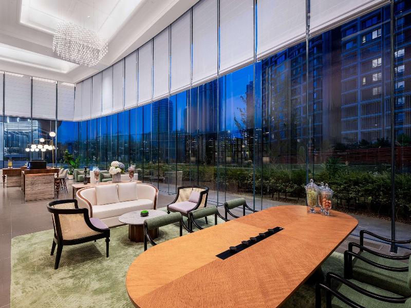 Mercure Shanghai Lujiazui Binjiang Center image