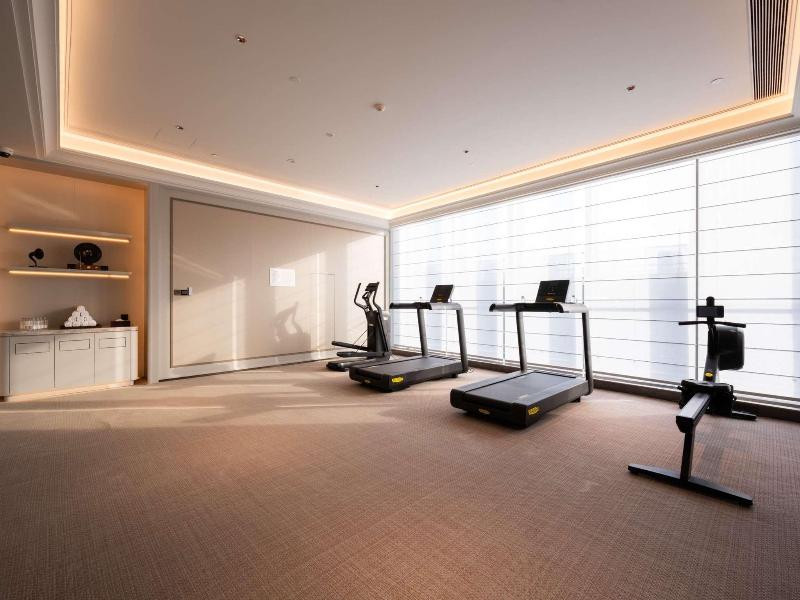 Mercure Shanghai Lujiazui Binjiang Center image