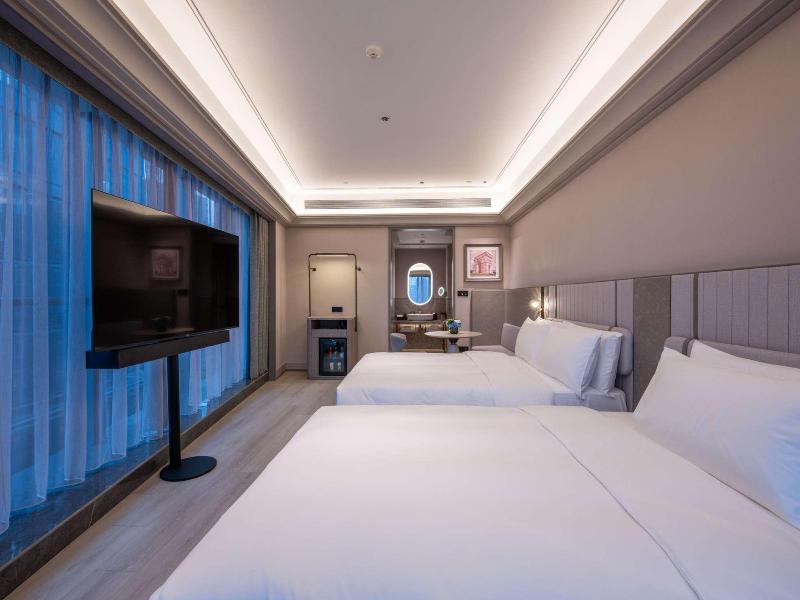 Mercure Shanghai Lujiazui Binjiang Center image
