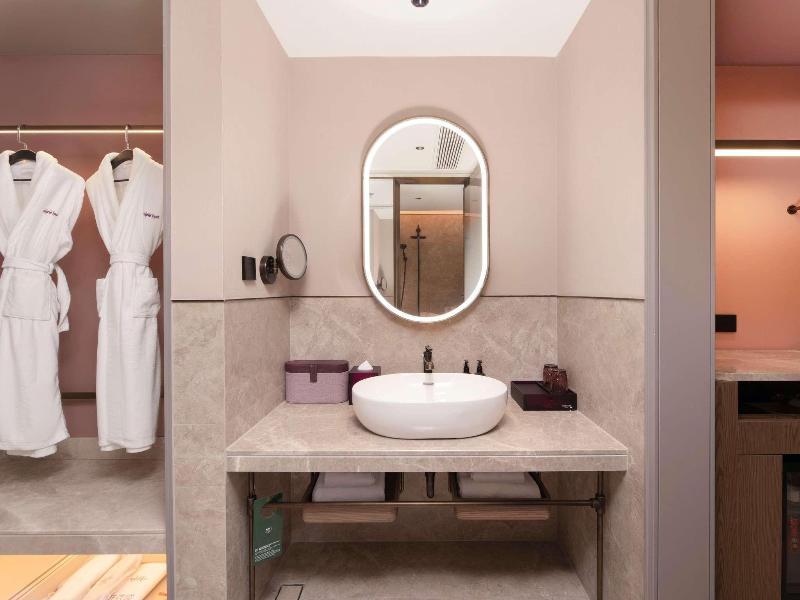 Mercure Wuxi Tian'an Intelligent Park image