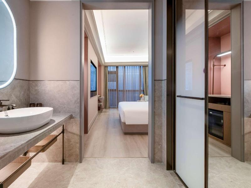 Mercure Wuxi Tian'an Intelligent Park image