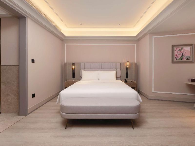 Mercure Wuxi Tian'an Intelligent Park image