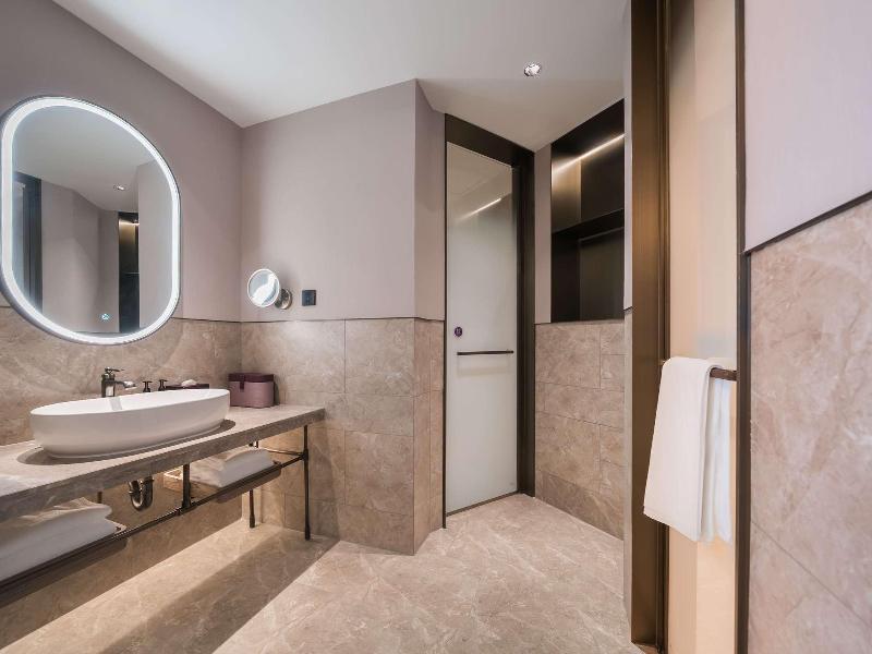 Mercure Shenyang Railway Station Taiyuan Street image