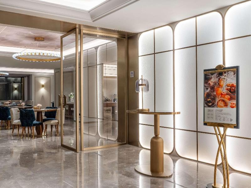 Mercure Shenyang Qingnian Avenue Tv Tower image 1