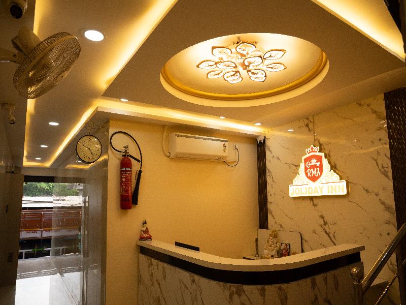 Rma Joliday Inn image