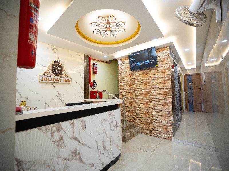 Rma Joliday Inn image