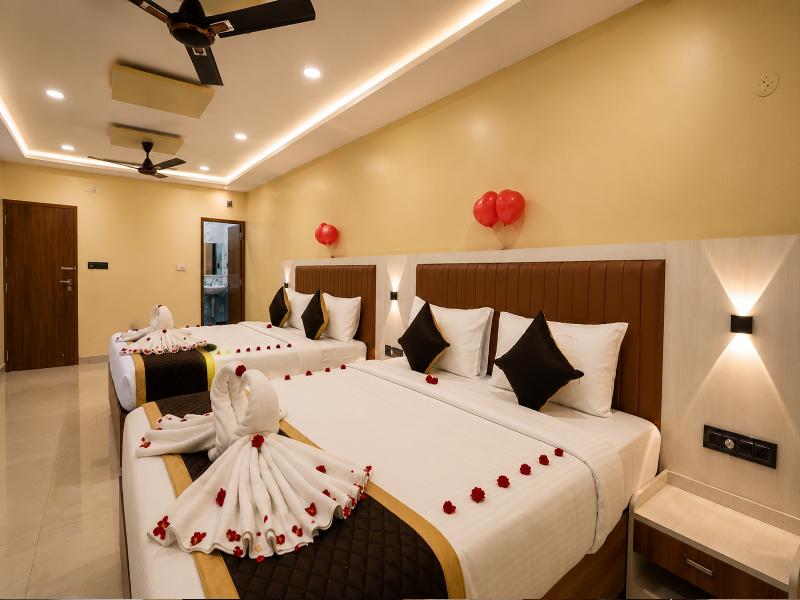Rma Joliday Inn image