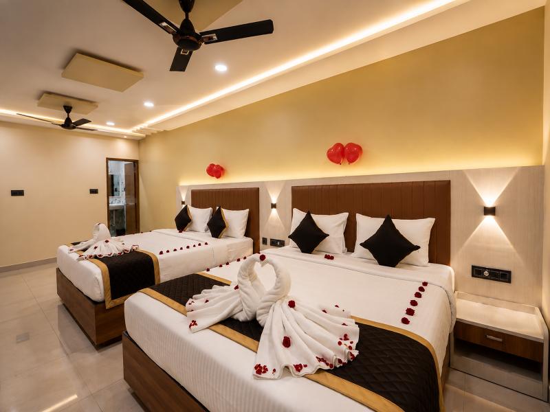 Rma Joliday Inn image