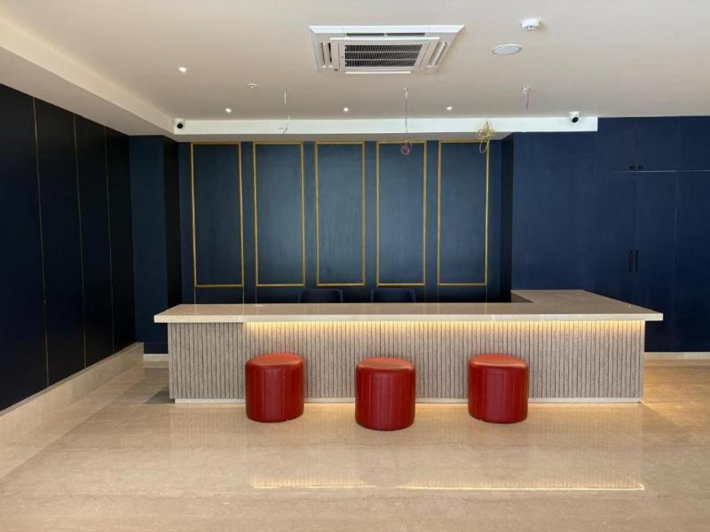 Grand Continent Hotel Yelahanka image