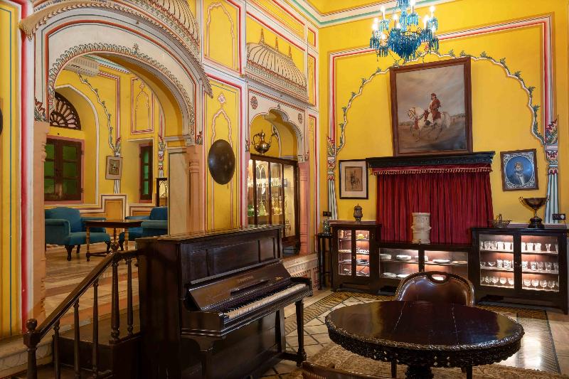 Narain Niwas Palace