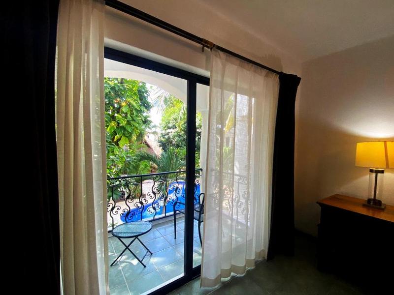 Hacienda Pardise image