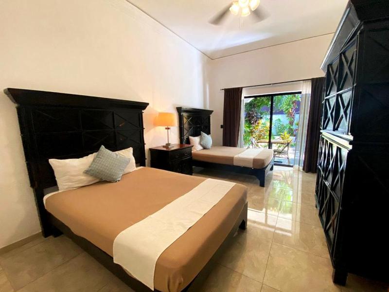 Hacienda Pardise image