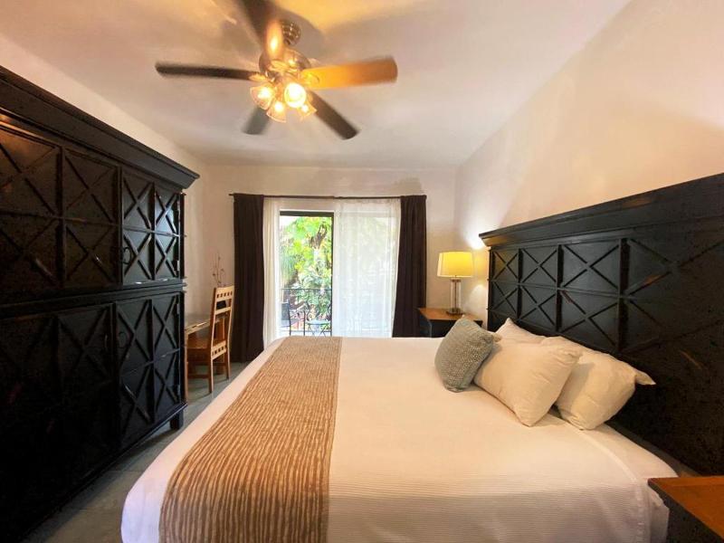 Hacienda Pardise image