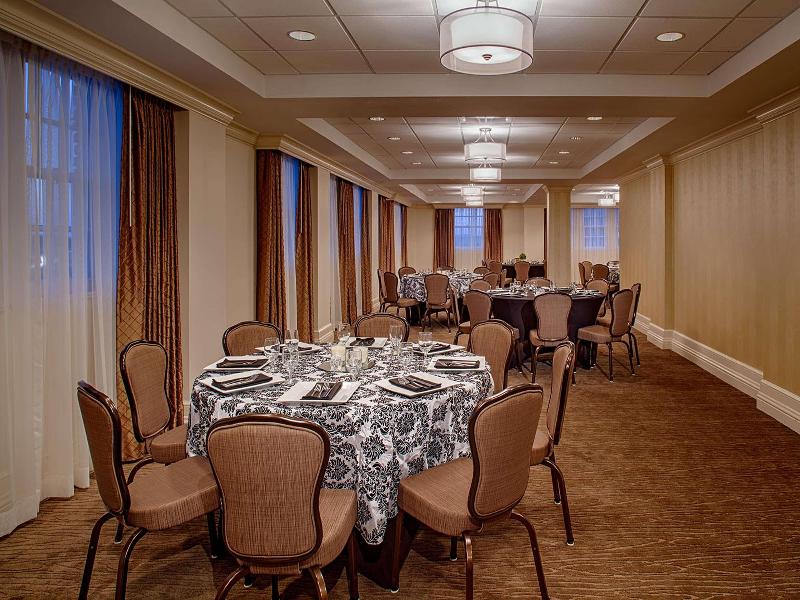 Signia By Hilton Indianapolis image