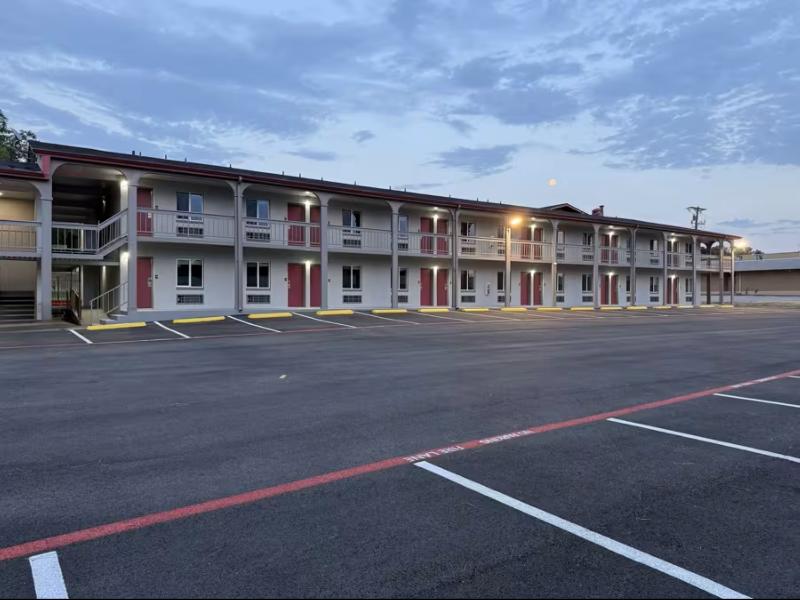 Red Roof Inn Sherman