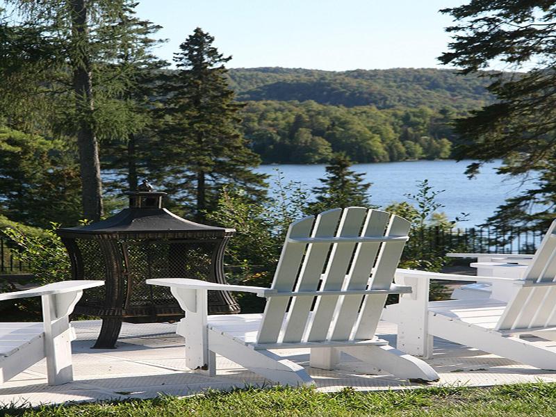 Auberge De La Tour Du Lac