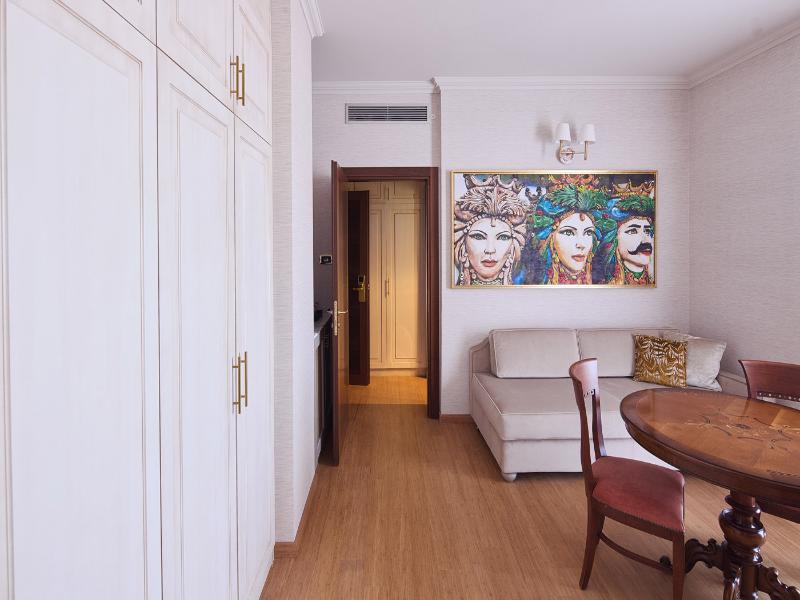 Quiete Taormina Naxos, Tapestry Collection Hilton image