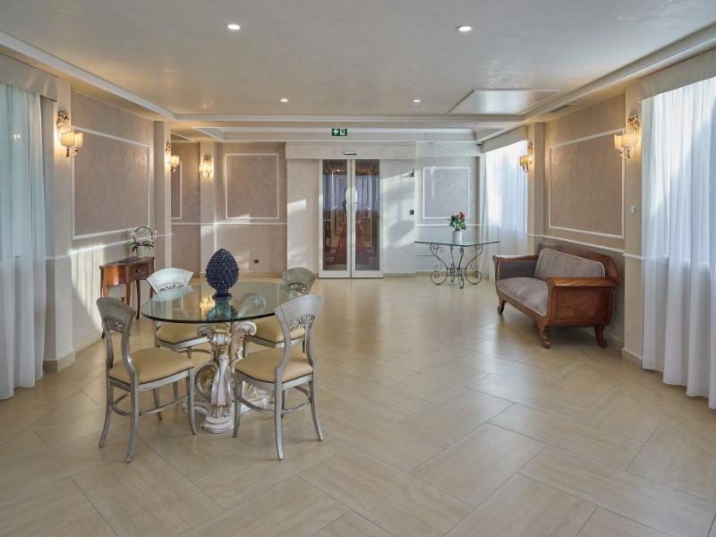 Quiete Taormina Naxos, Tapestry Collection Hilton image