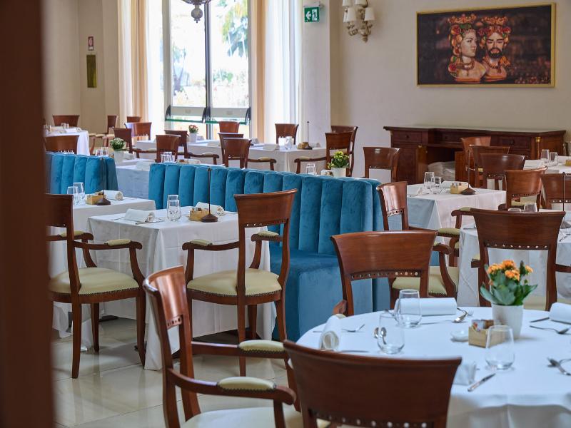 Quiete Taormina Naxos, Tapestry Collection Hilton image