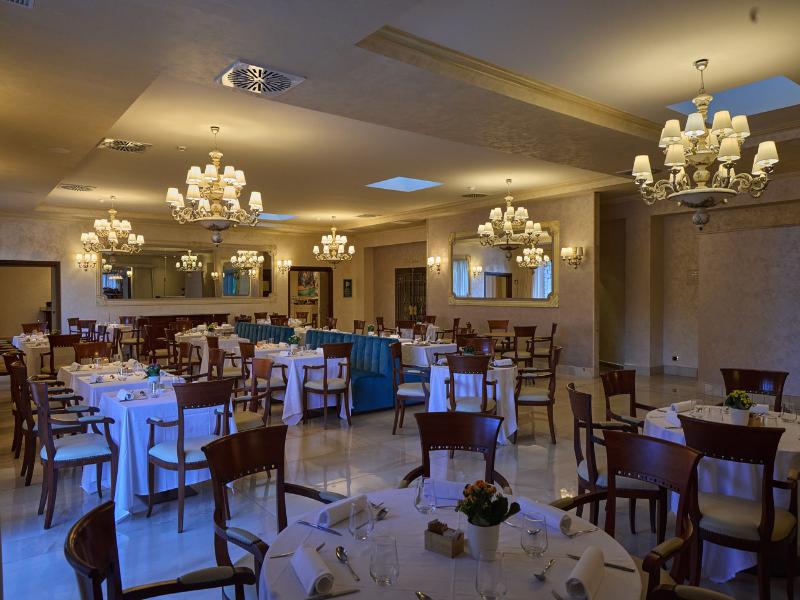 Quiete Taormina Naxos, Tapestry Collection Hilton image