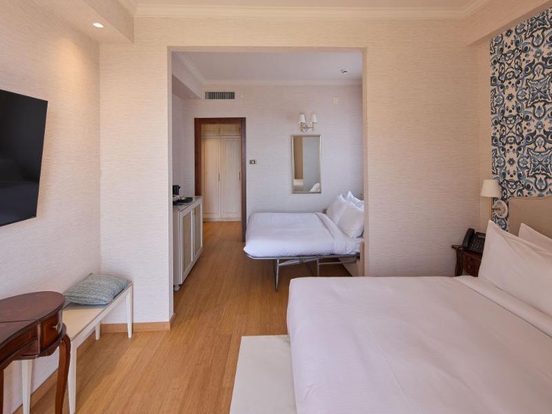 Quiete Taormina Naxos, Tapestry Collection Hilton image