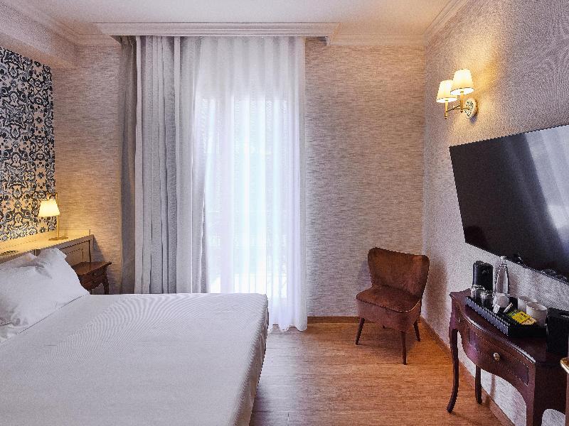 Quiete Taormina Naxos, Tapestry Collection Hilton image