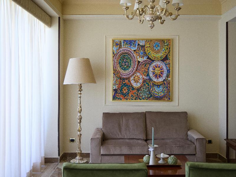 Quiete Taormina Naxos, Tapestry Collection Hilton image