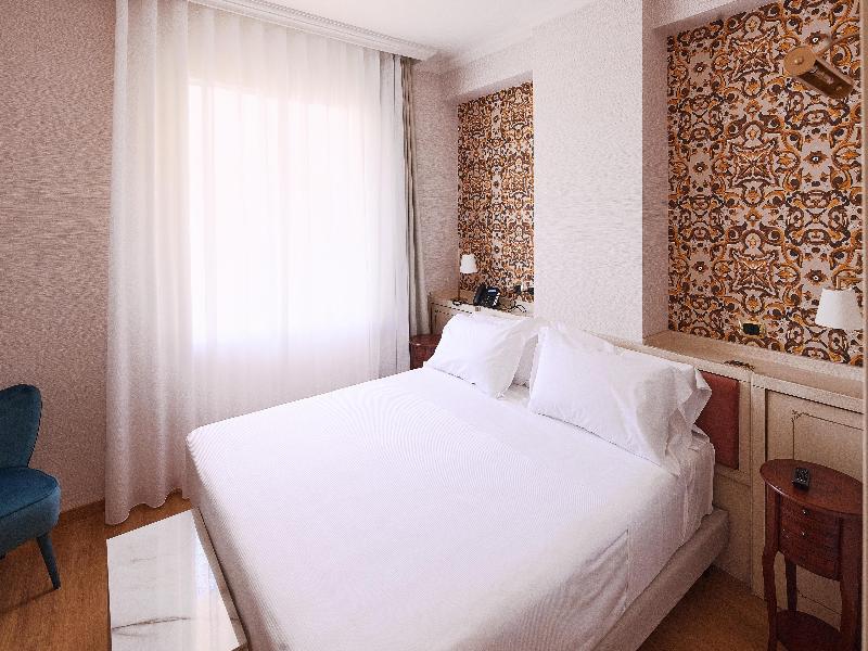 Quiete Taormina Naxos, Tapestry Collection Hilton image