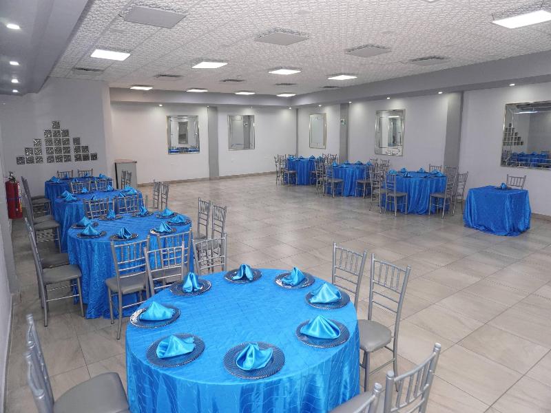 Quality Inn Piedras Negras image