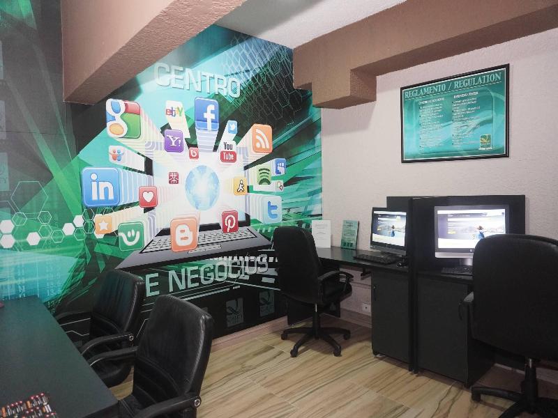 Quality Inn Piedras Negras image
