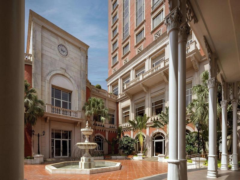 Itc Grand Central image