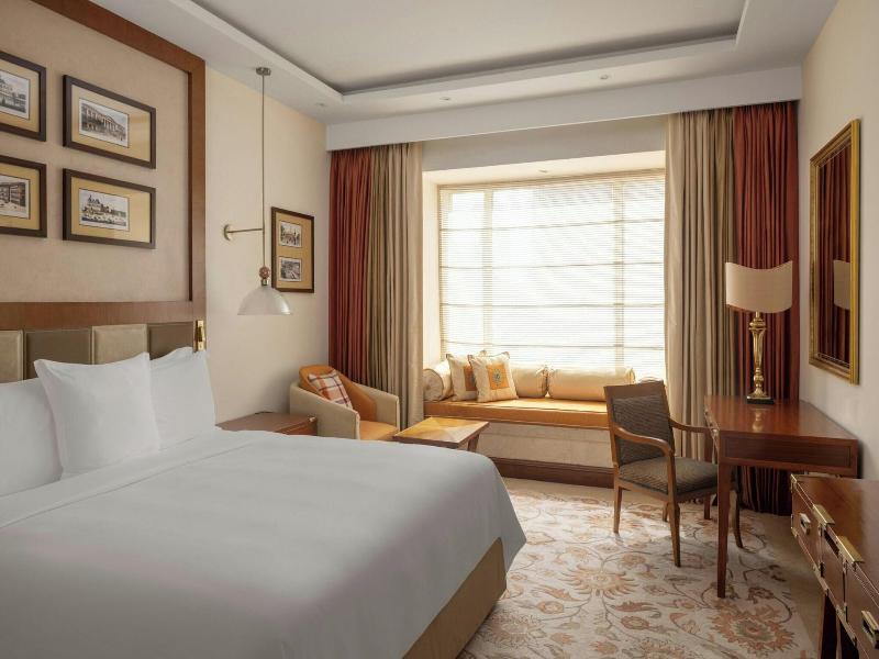 Itc Grand Central image