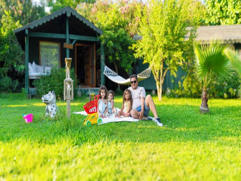 Etenna Beach Bungalows — photo 29