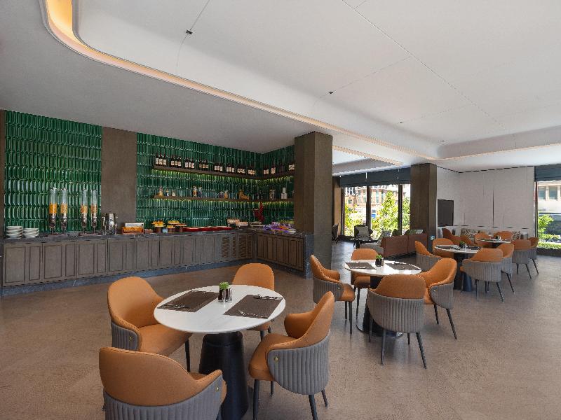 Crowne Plaza Dalian Kerren by IHG