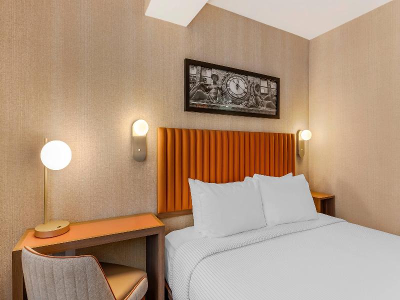 Cambria Hotel New York Times Square image