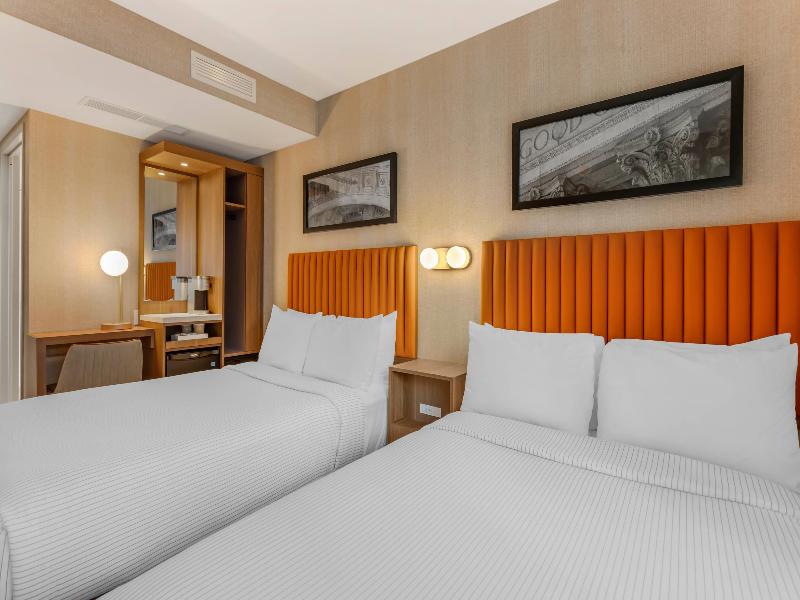 Cambria Hotel New York Times Square image