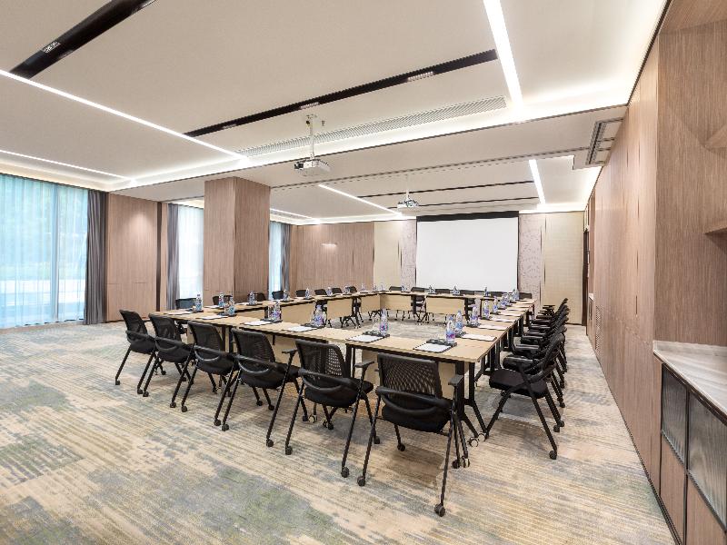 Holiday Inn Shanghai NECC by IHG image