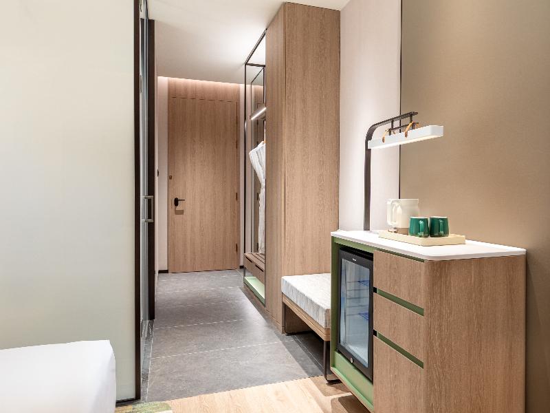 Holiday Inn Shanghai NECC by IHG image