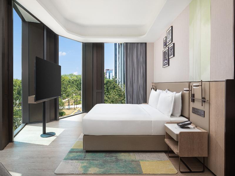 Holiday Inn Shanghai NECC by IHG image