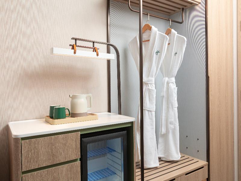 Holiday Inn Shanghai NECC by IHG image