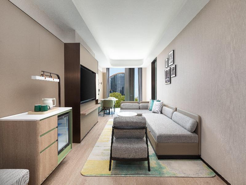 Holiday Inn Shanghai NECC by IHG image