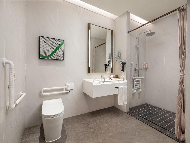 Holiday Inn Shanghai NECC by IHG image