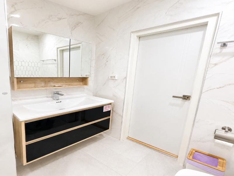Jstar Hotel image