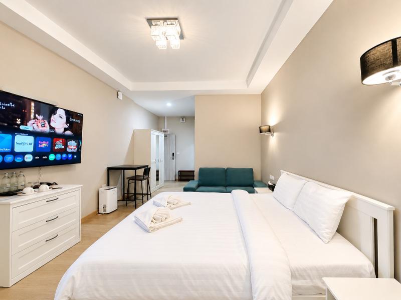 Jstar Hotel image