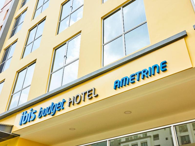 Ibis Budget Singapore Olive image