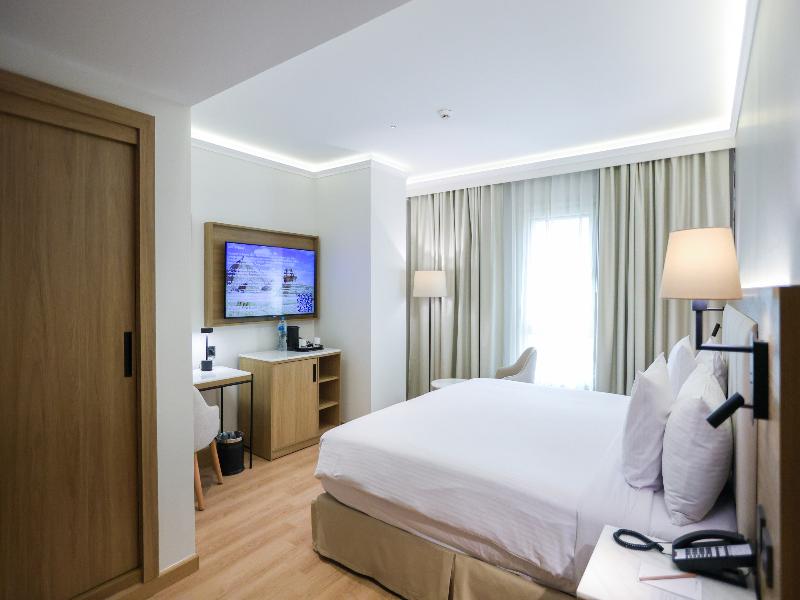 Barcelo Cairo Pyramids image