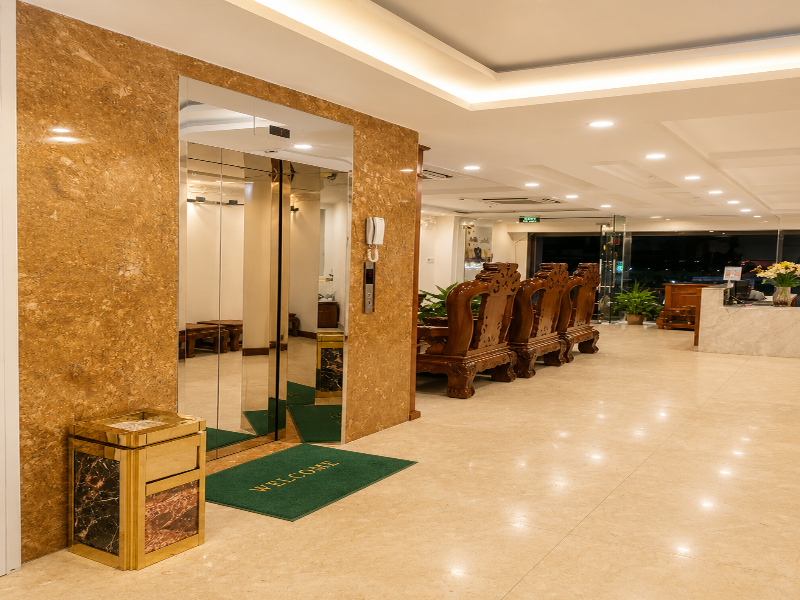 Quy Nhon Center Hotel - 08 Tran Doc image